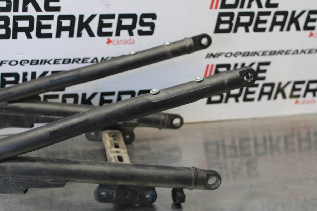 16 YAMAHA XSR900 REAR SUBFRAME BACK SUB FRAME BB786