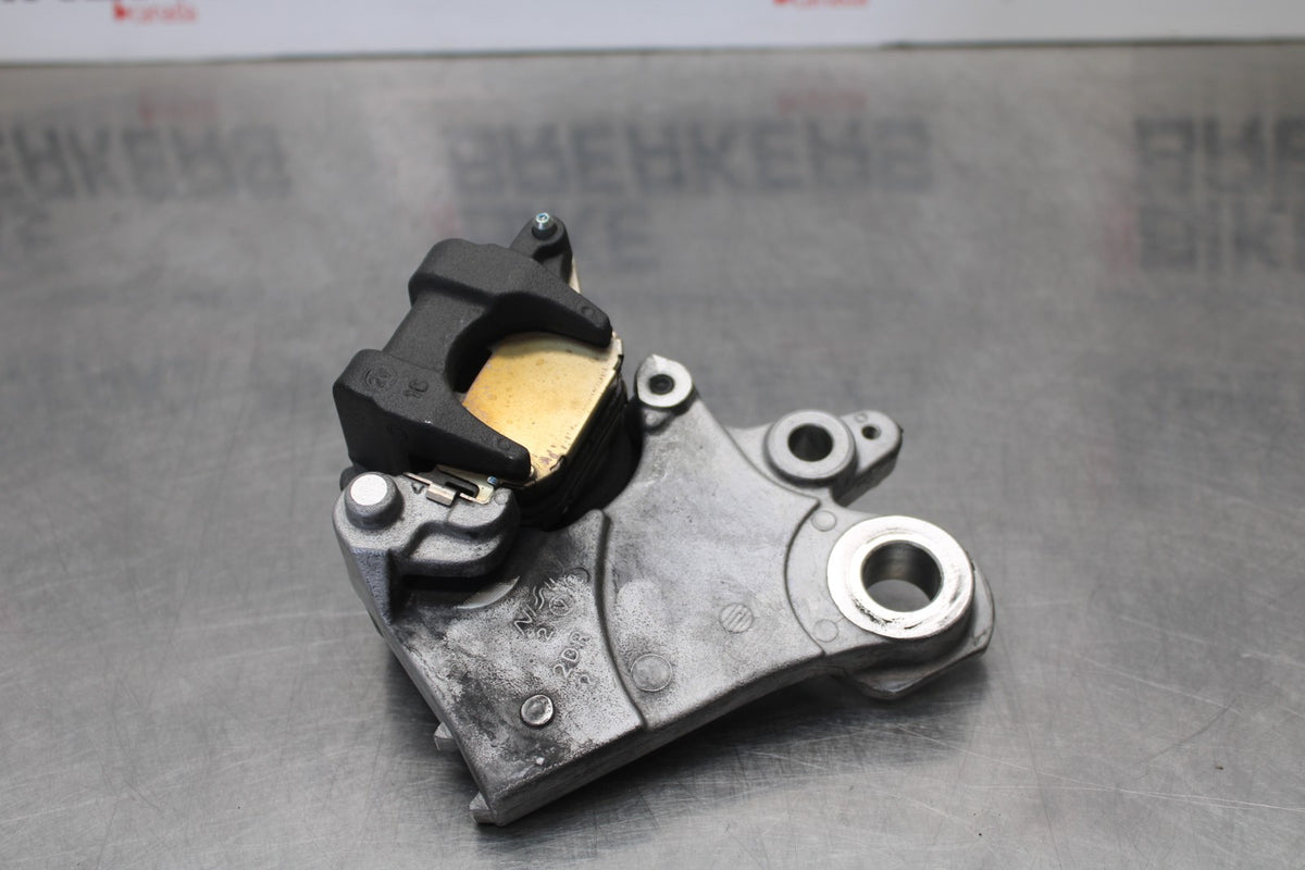 23-24 YAMAHA MT-07 REAR BACK BRAKE CALIPER W MOUNT BRACKET BB194