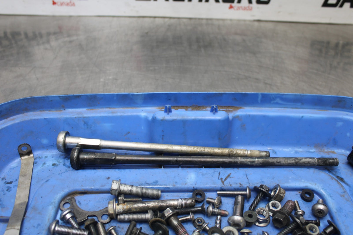 08 KAWASAKI NINJA ZX10R MOUNTING BOLTS HARDWARE SCREWS BB902