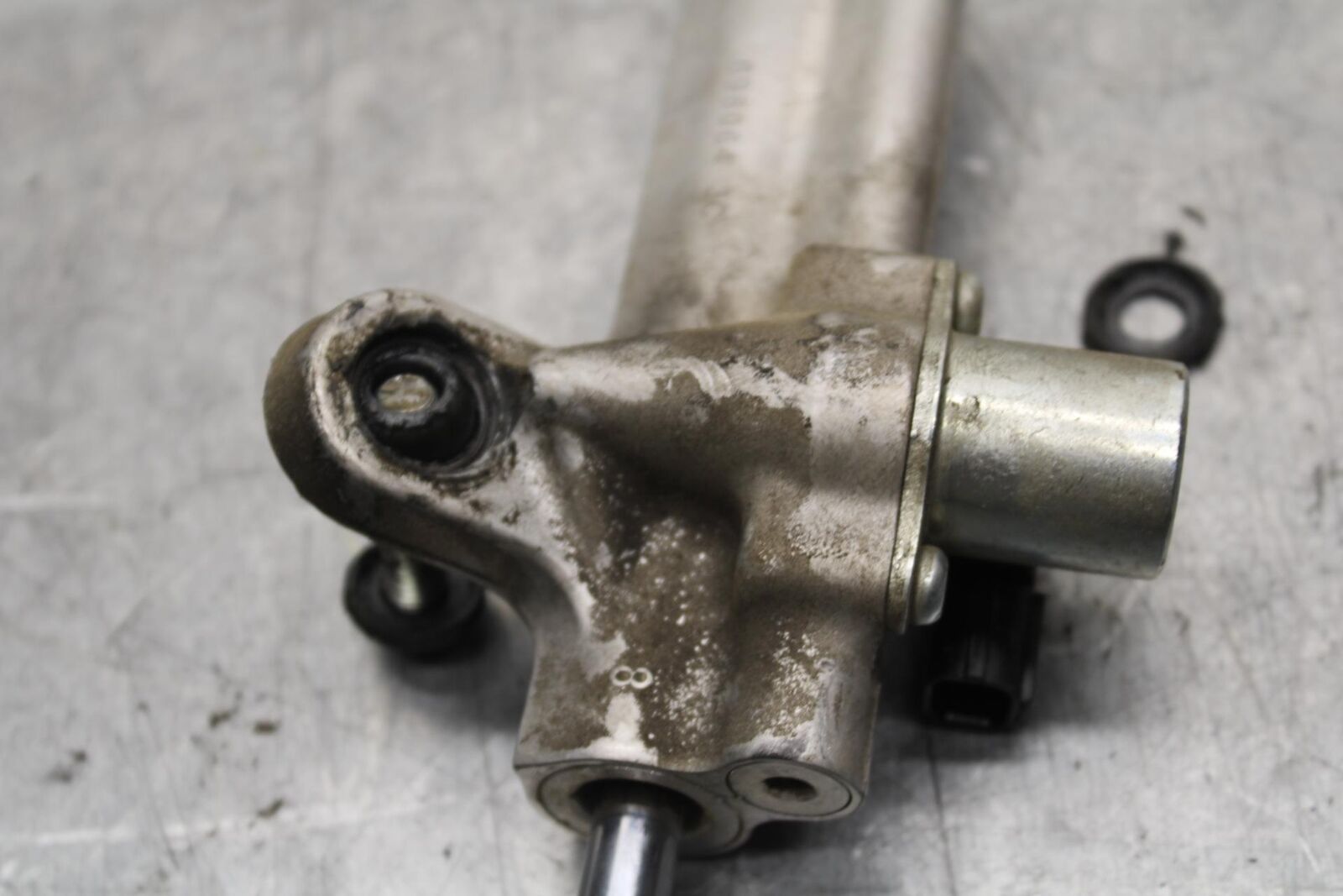 2017 Suzuki GSXR600 STEERING DAMPER STABILIZER 51750-21H10 BB598