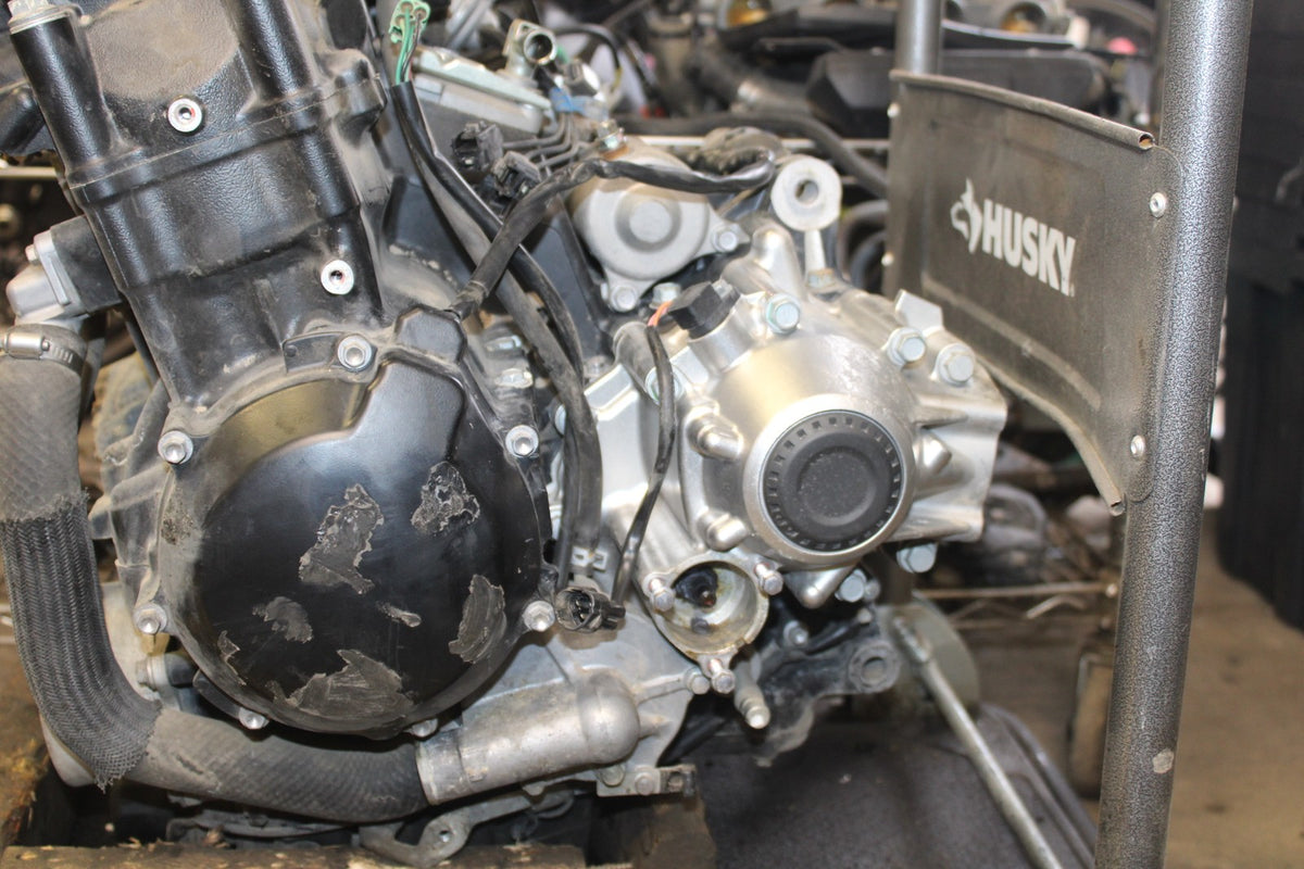 09 KAWASAKI CONCOURS 14 ZG1400B RUNNING ENGINE MOTOR BB875