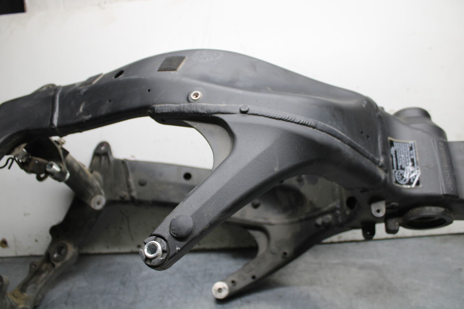 19-20 KAWASAKI NINJA ZX6R RACE OR STUNT FRAME CHASSIS BB338