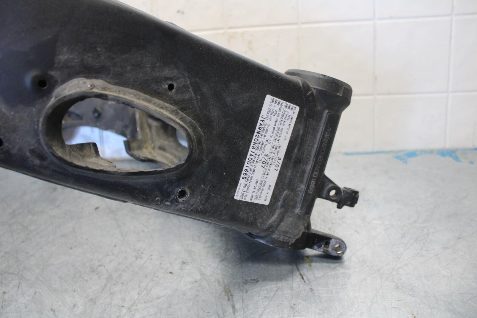 07-08 YAMAHA YZF R1 FRAME CHASSIS BB425