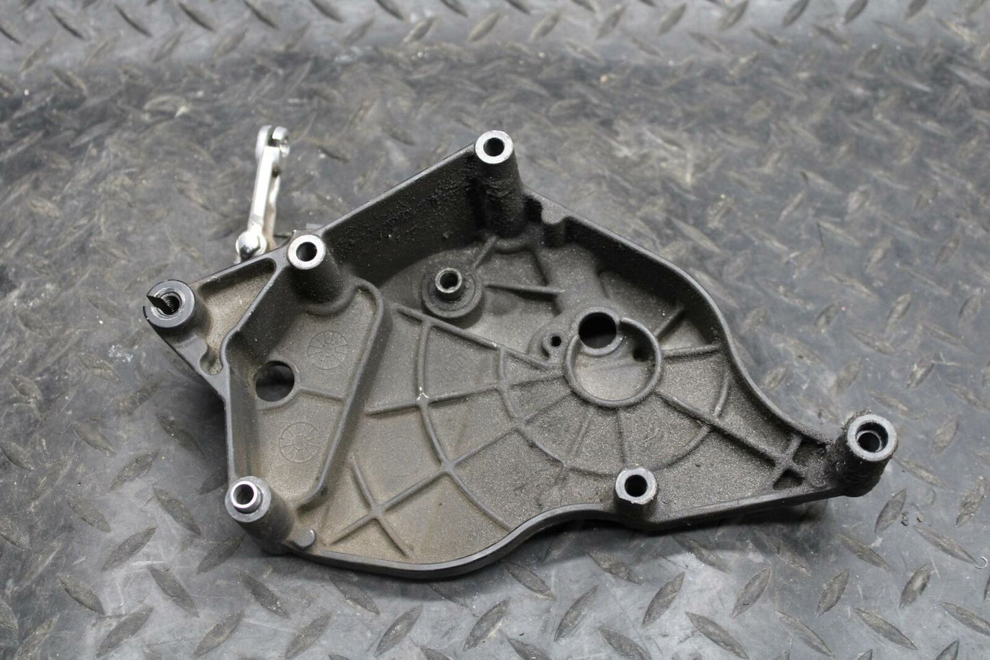 08-09 SUZUKI GSXR600 ENGINE SPROCKET COVER BB226