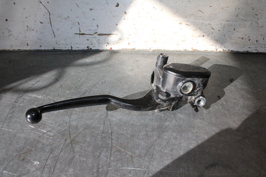 19-22 KAWASAKI Z400 FRONT BRAKE MASTER CYLINDER w/ LEVER BB708