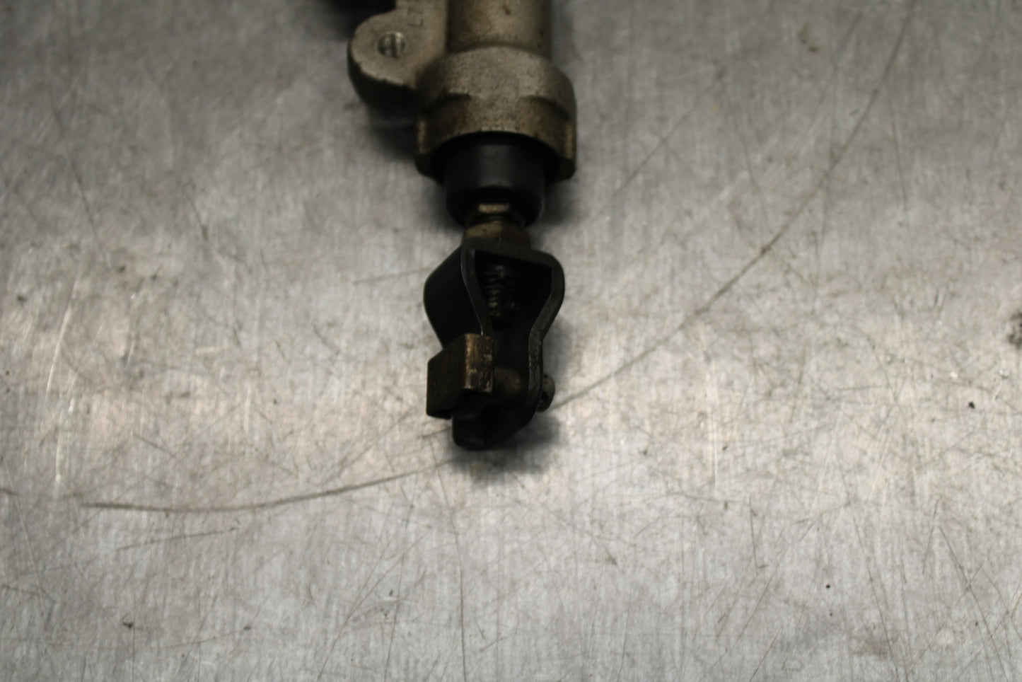 95-98 HONDA CBR600F3 REAR BACK BRAKE MASTER CYLINDER W RESERVOIR BB122