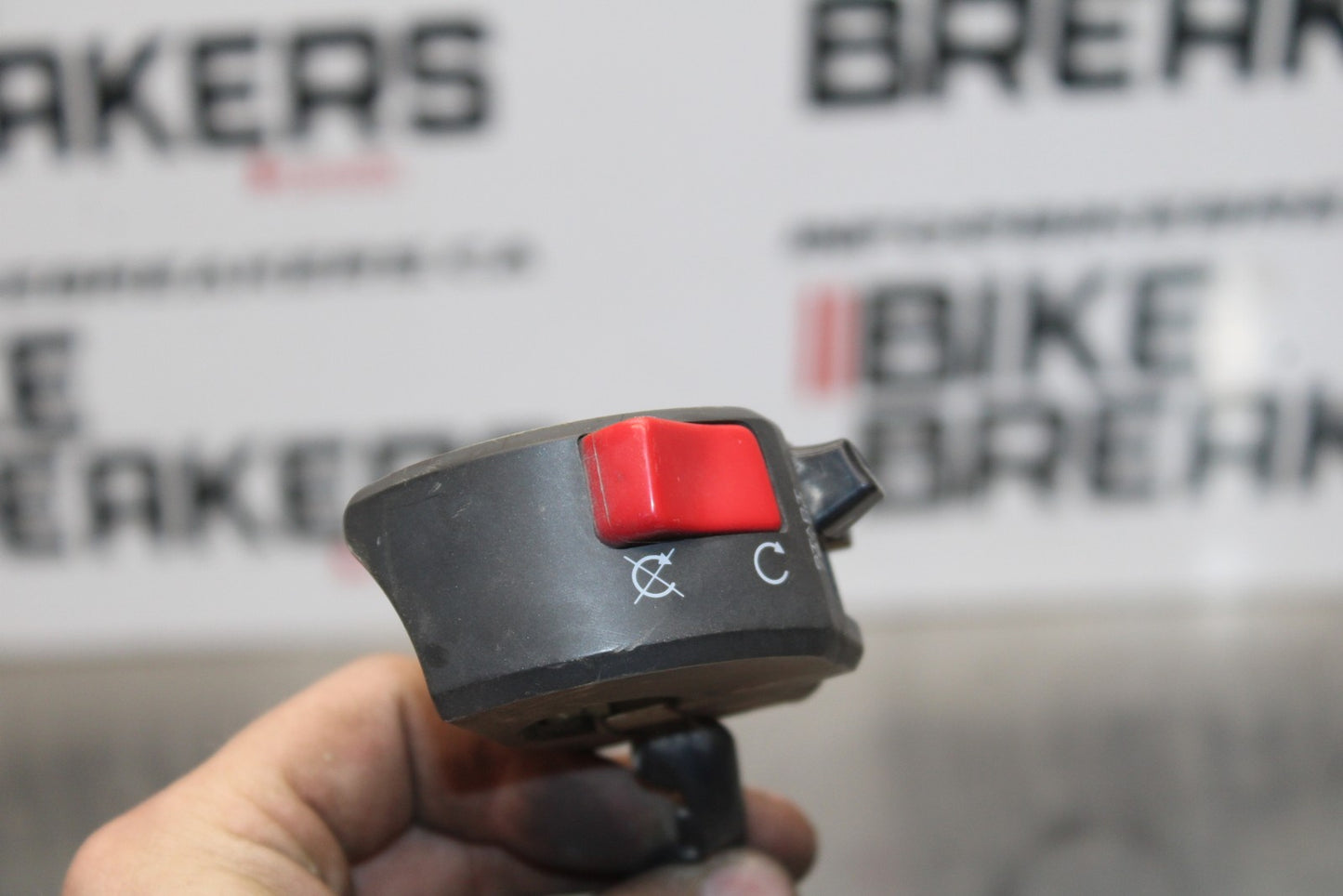 07-08 KAWASAKI NINJA ZX6R RIGHT CLIP ON HANDLE KILL OFF START SWITCH  BB203