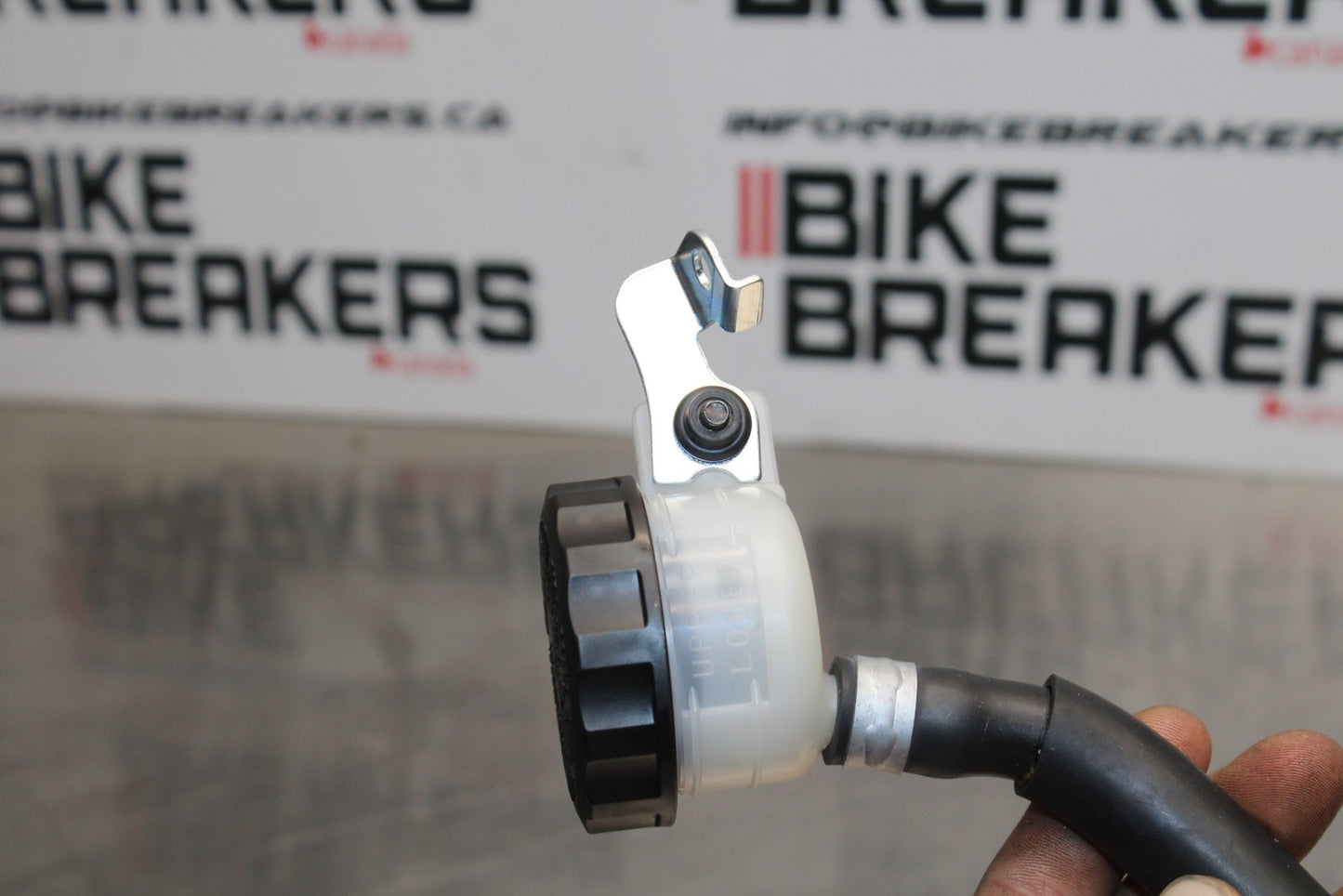 23-24 KAWASAKI NINJA ZX14R REAR BACK BRAKE MASTER CYLINDER W RESERVOIR BB764