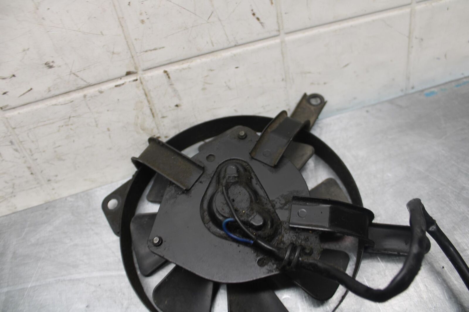 1998 Suzuki TL1000S ENGINE RADIATOR COOLING FAN BB508