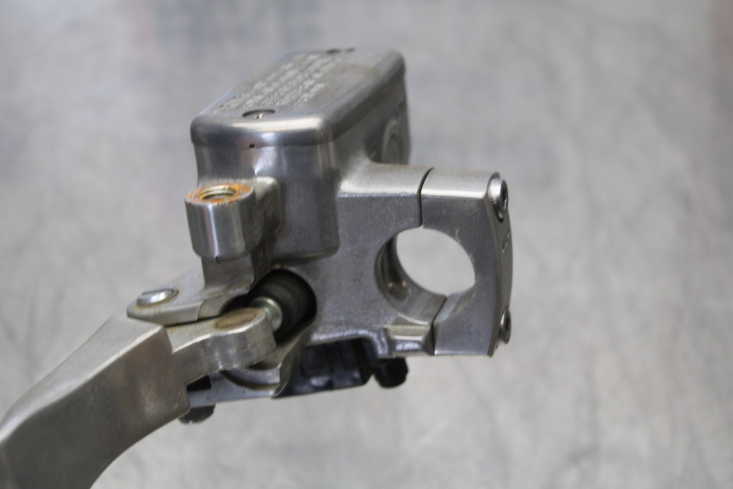09 YAMAHA ROYAL STAR XVZ1300TF VENTURE CLUTCH MASTER CYLINDER BB151