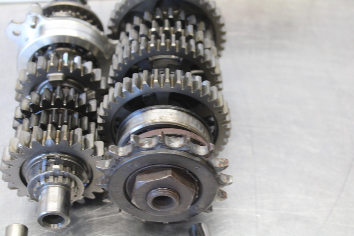 15 TRIUMPH TIGER 800 ENGINE MOTOR TRANSMISSION TRANNY GEARS BB873