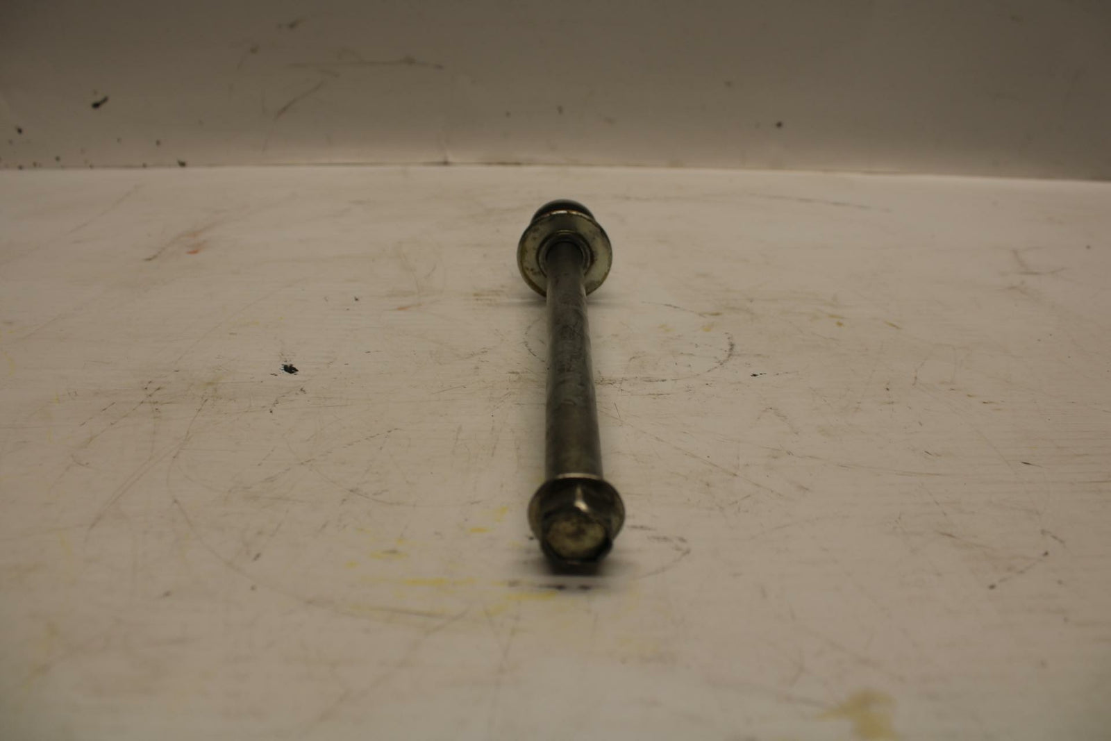 04-09 SUZUKI GS500F FRONT WHEEL RIM AXLE PIVOT BOLT  BB278