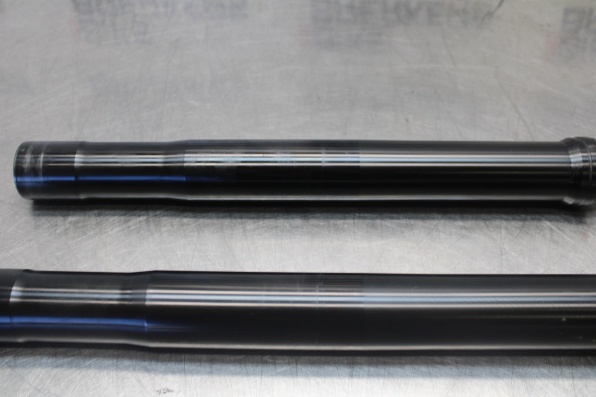 25 KAWASAKI Z900 FRONT FORKS SHOCK SUSPENSION SET PAIR BB928