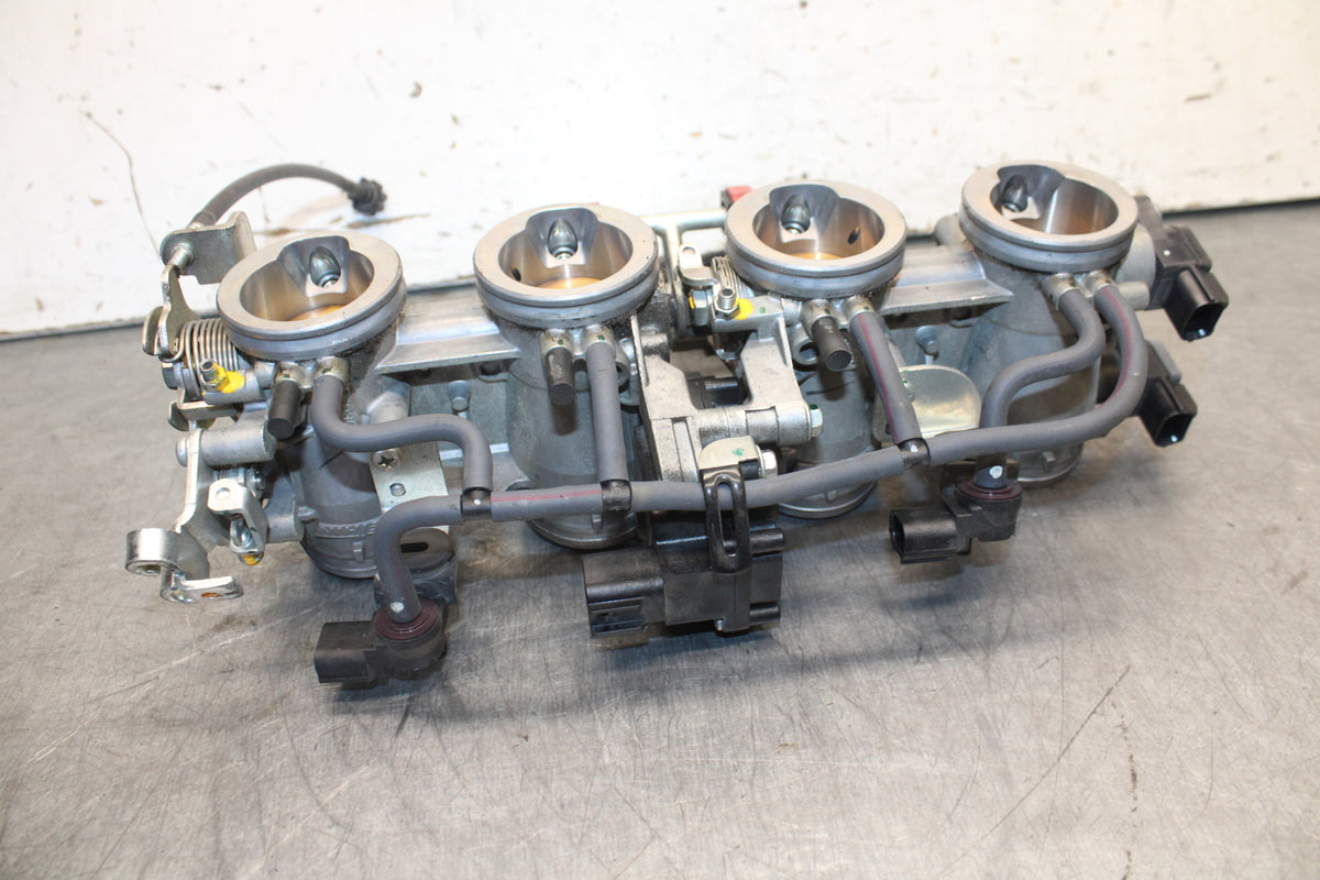 09-12 KAWASAKI NINJA ZX6R MAIN FUEL INJECTORS / THROTTLE BODIES 16163-0128 BB698