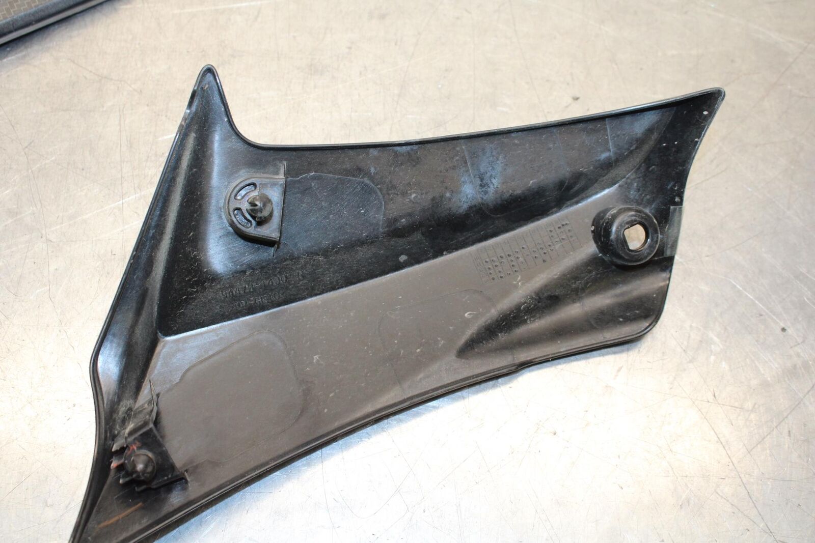 2015 Suzuki GSXR750 RIGHT LEFT GAS FUEL TANK PANELS COVERS TRIM SET  BB595