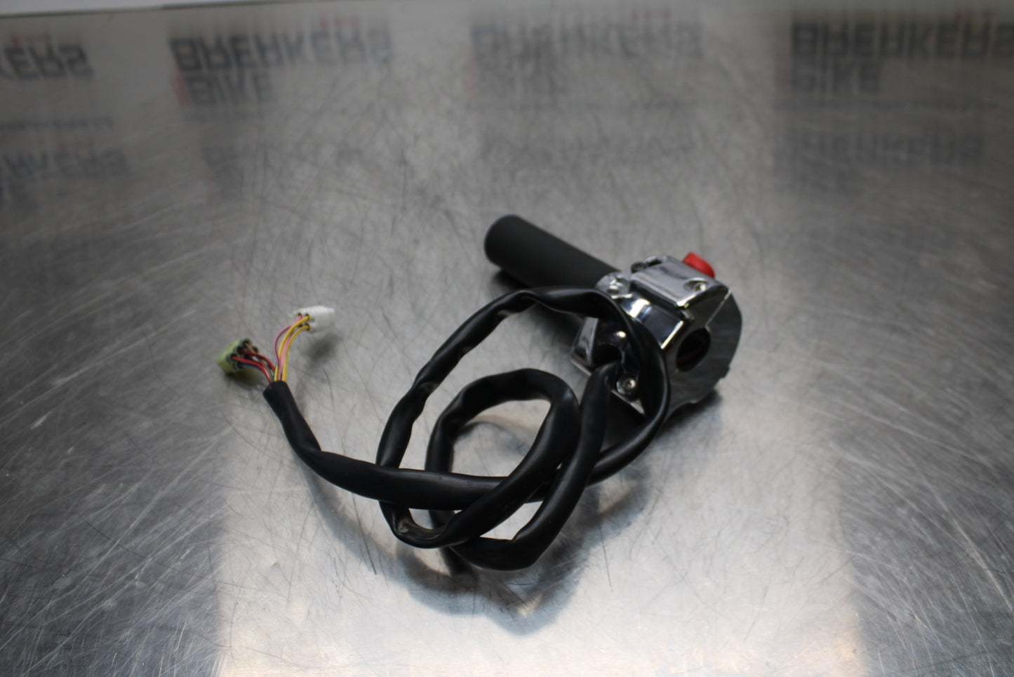 09 YAMAHA ROYAL STAR XVZ1300TF VENTURE RIGHT CLIP ON HANDLE KILL OFF START BB151