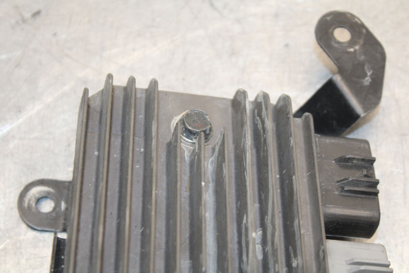 09-12 KAWASAKI NINJA ZX6R RECTIFIER VOLTAGE REGULATOR BB656