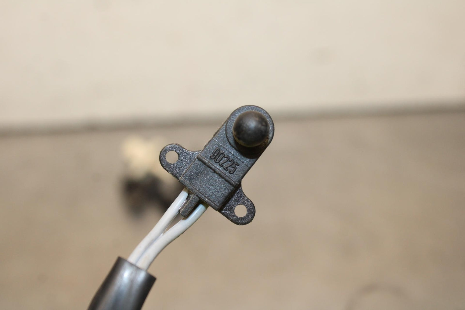 20-23 APRILIA RS660 MAP MASS AIR FLOW, AIR TEMP, PRESSURE SENSOR  BB643