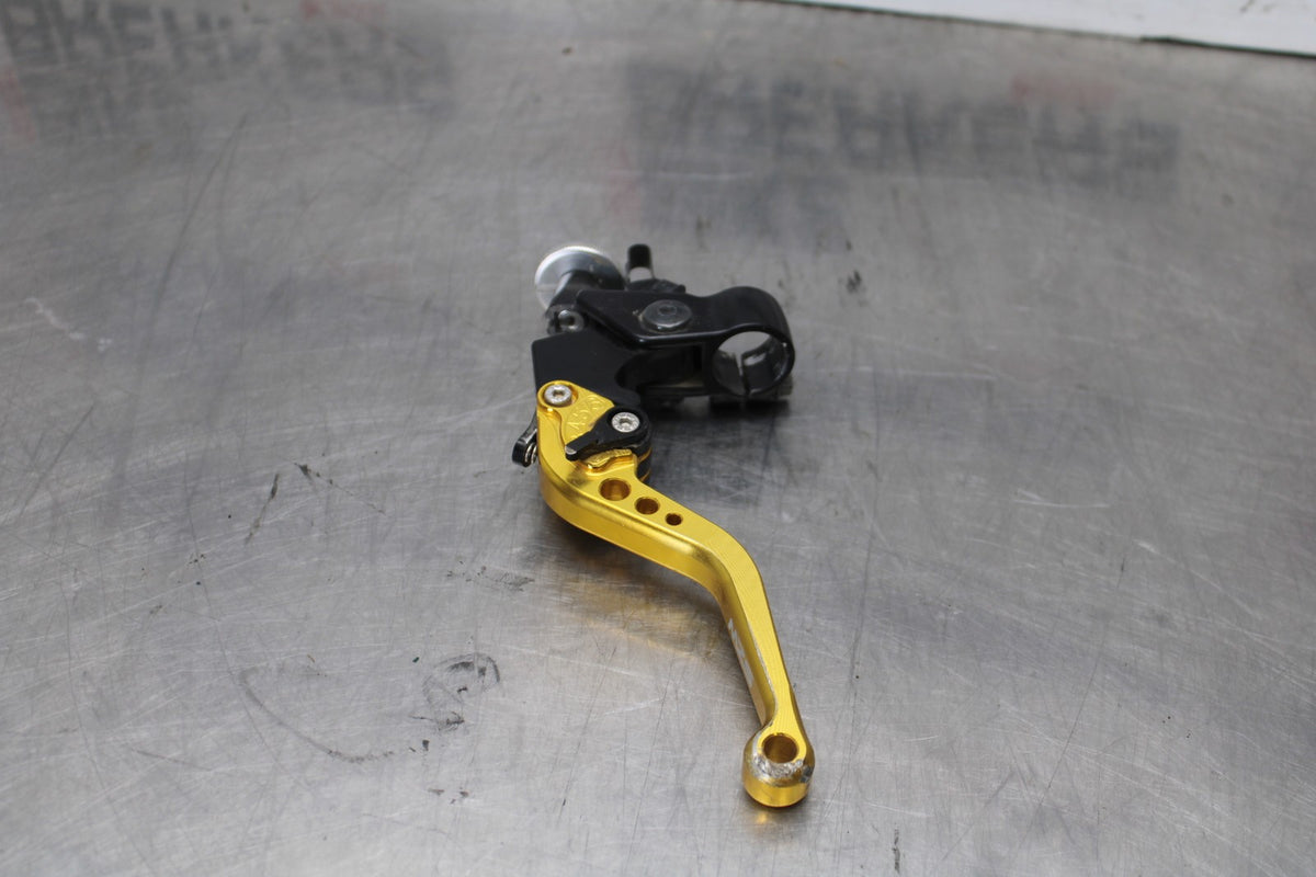 17 YAMAHA YZF R6 CLUTCH PERCH MOUNT WITH LEVER  BB922