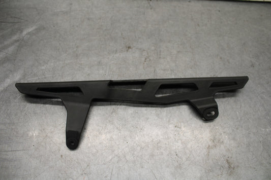 19-21 TRIUMPH SPEED TWIN 1200 REAR BACK DRIVE CHAIN GUARD COVER SHIELD BB653