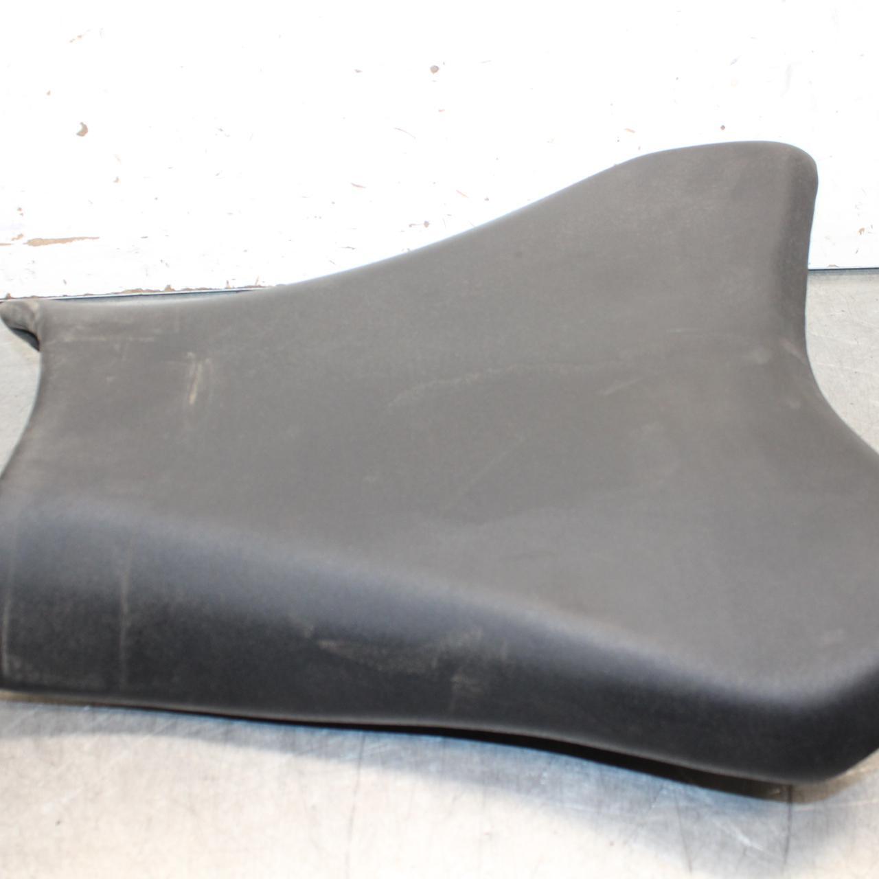 21 KAWASAKI NINJA ZX6R FRONT DRIVERS SEAT PAD SADDLE PILLION 53066-0606-MA BB647