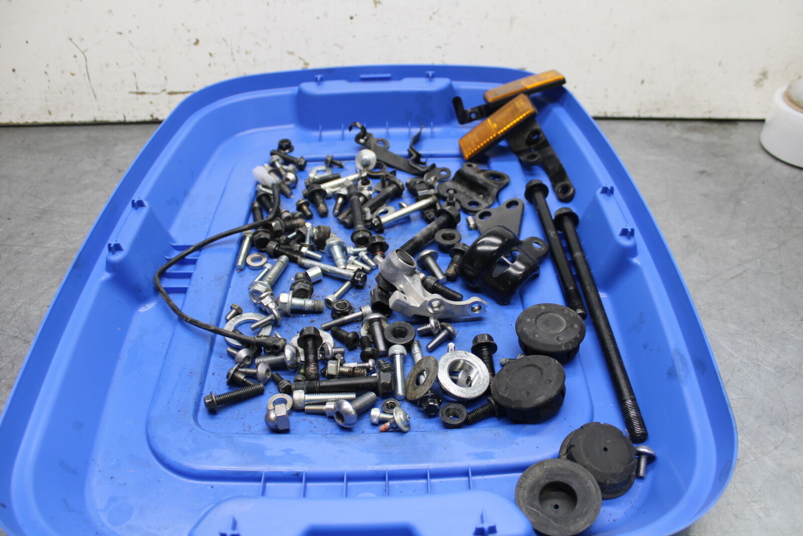 17-24 YAMAHA BOLT XVS950 MOUNTING BOLTS HARDWARE MOTOR SCREWS BB729