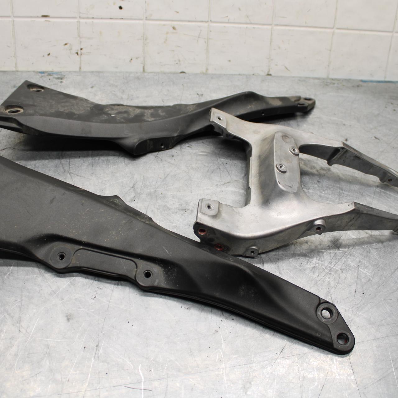 11-15 KAWASAKI ZX1000R REAR SUBFRAME BACK SUB FRAME BB445