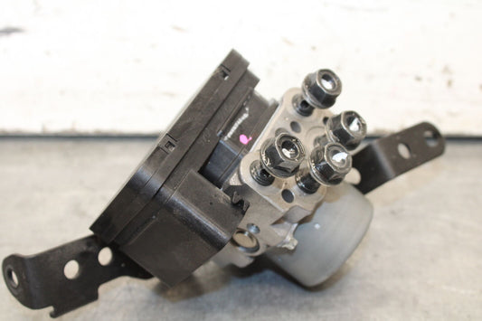 18-23 KAWASAKI NINJA 400 ABS PUMP UNIT MODULE BB660