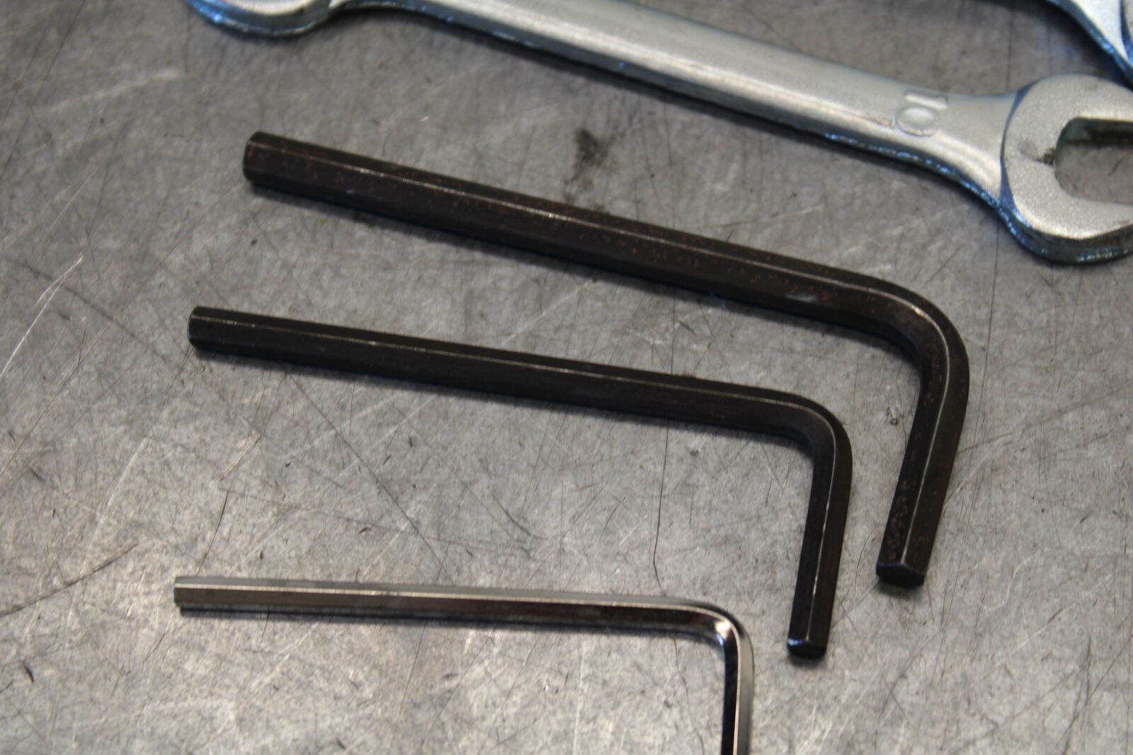 11-24 SUZUKI GSXR750 STOCK TOOLS OEM TOOL BAG KIT SET BB687