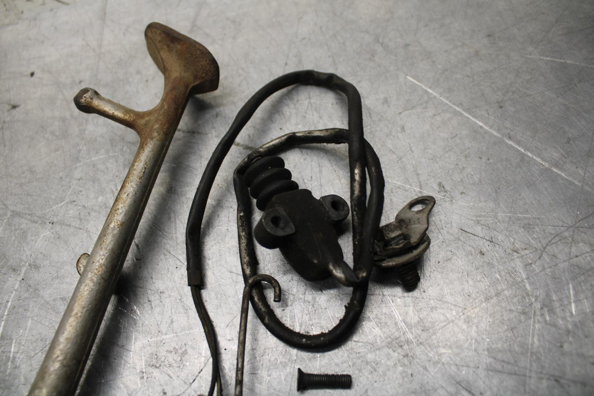 84-85 YAMAHA FJ1100 KICKSTAND SIDE KICK STAND 47M-27311-00-35 BB29