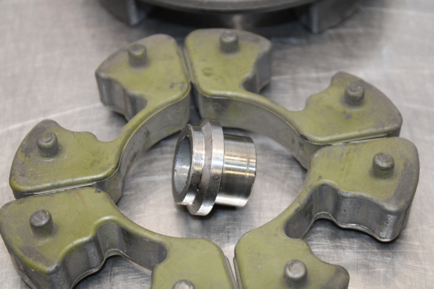 08 KAWASAKI NINJA ZX10R REAR HUB & SHOCK DAMPERS CUSH ABSORBERS BB201