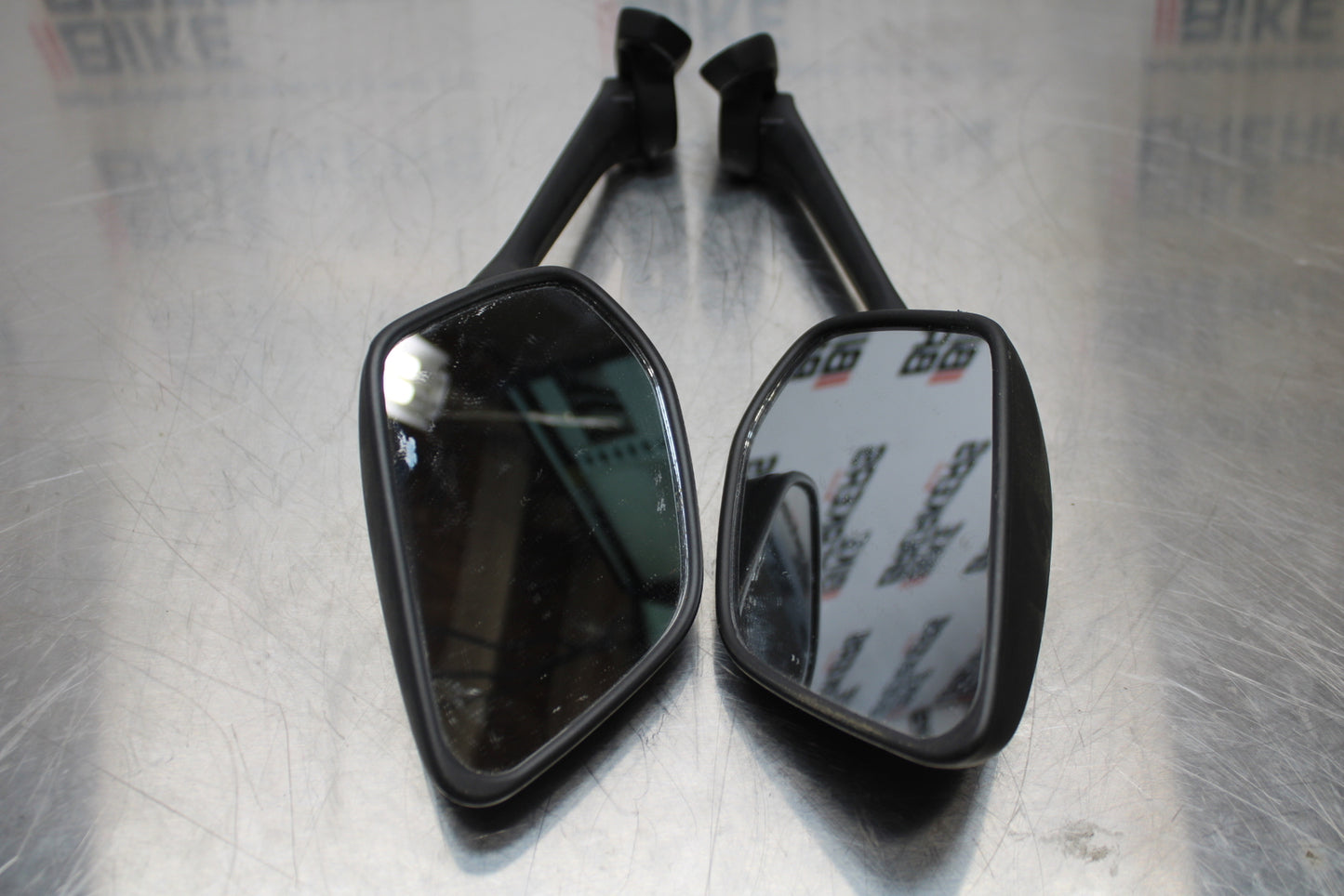 19 YAMAHA YZF R3 REAR VIEW MIRROR SET PAIR MIRRORS BB378