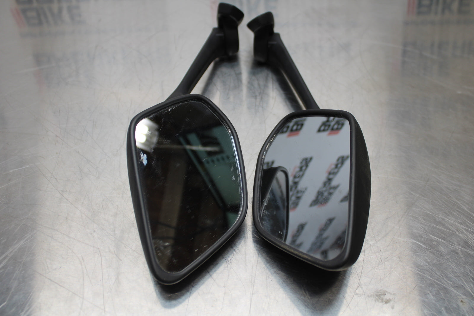 19 YAMAHA YZF R3 REAR VIEW MIRROR SET PAIR MIRRORS BB378