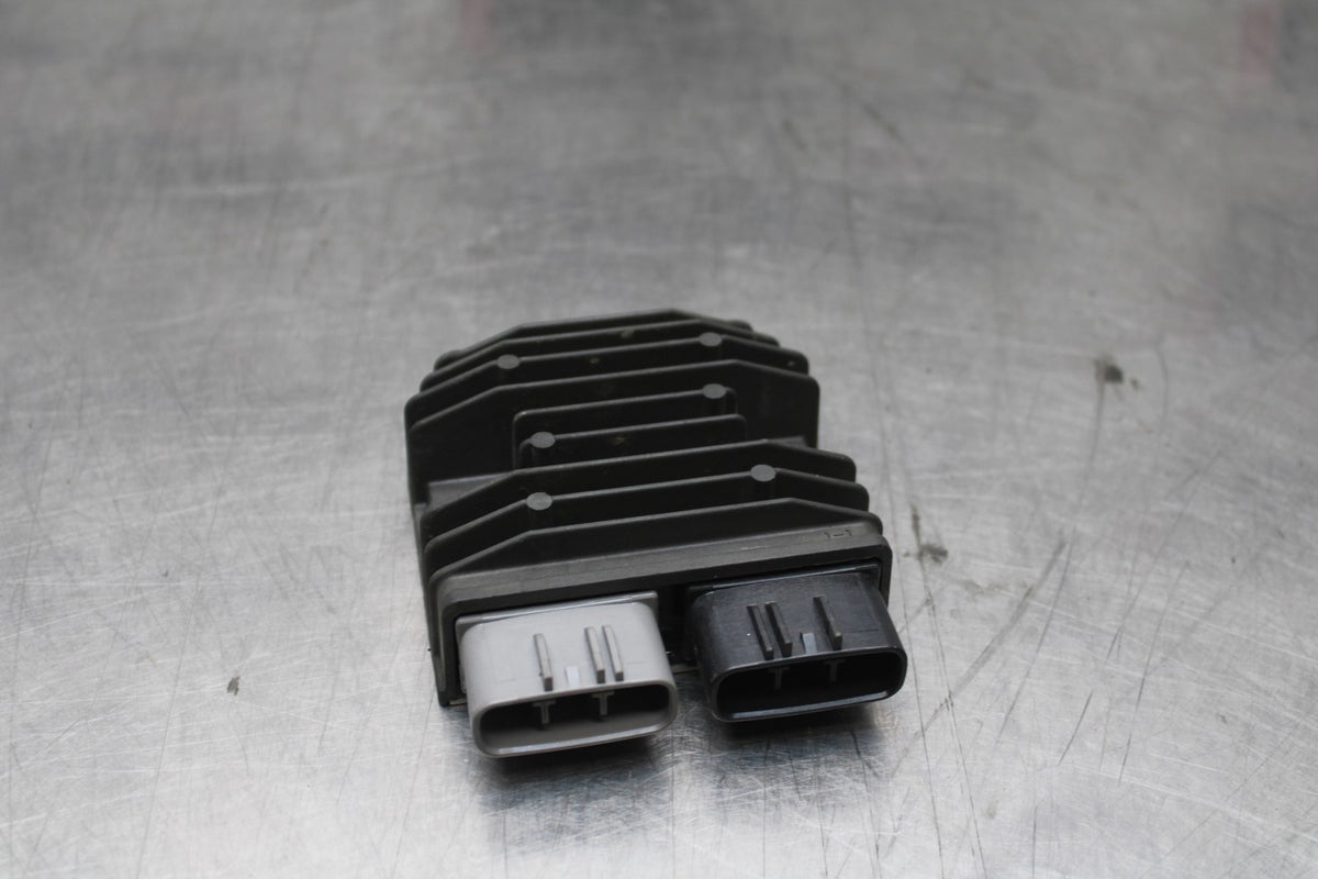 14-17 YAMAHA FZ07 RECTIFIER VOLTAGE REGULATOR BB766