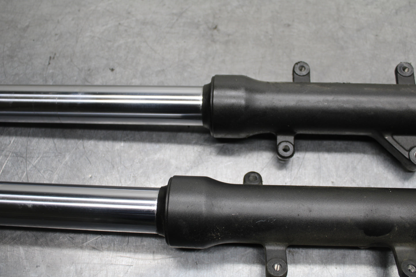 15-16 HONDA CB300F FRONT FORKS SHOCK SUSPENSION SET PAIR BB740