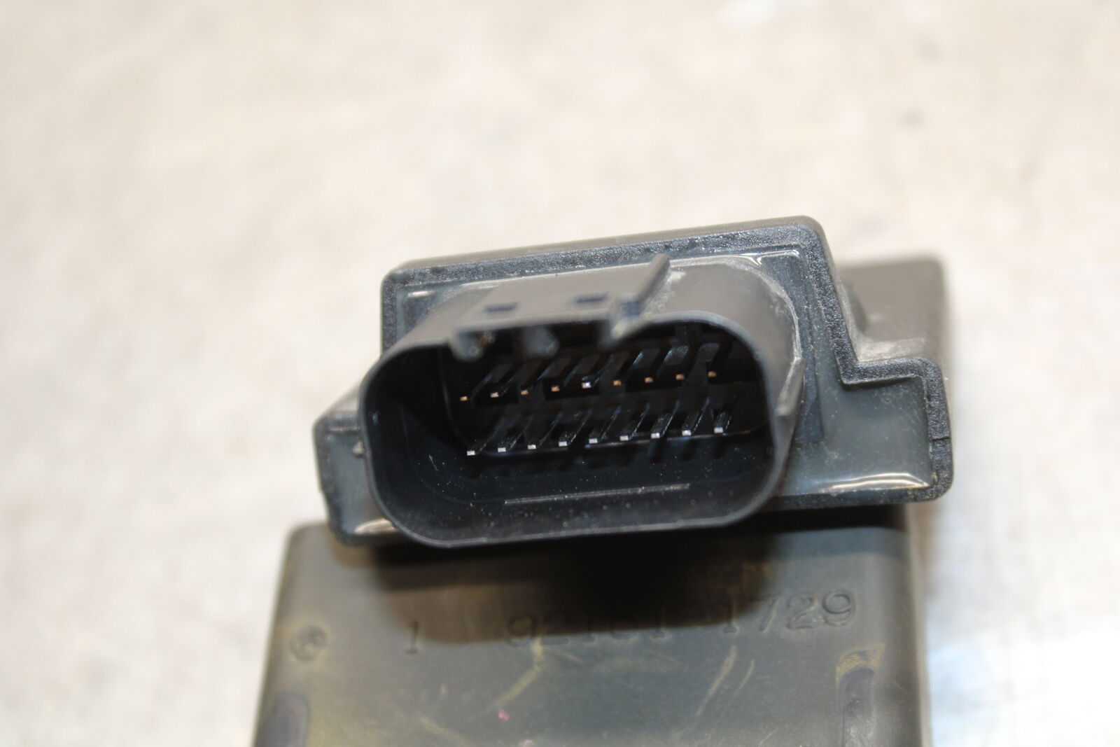 16 KAWASAKI NINJA ZX10R OHLINS STEERING DAMPER SENSOR CONTROL UNIT  BB650