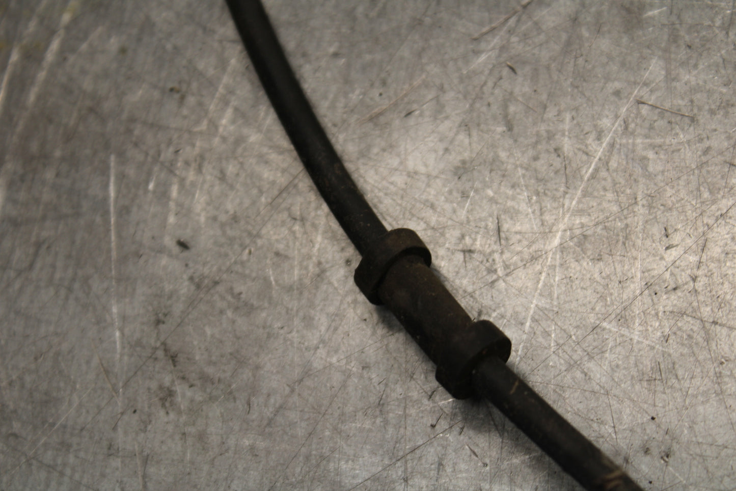 04-12 HONDA ST1300A REAR ABS BRAKE SENSOR BB669