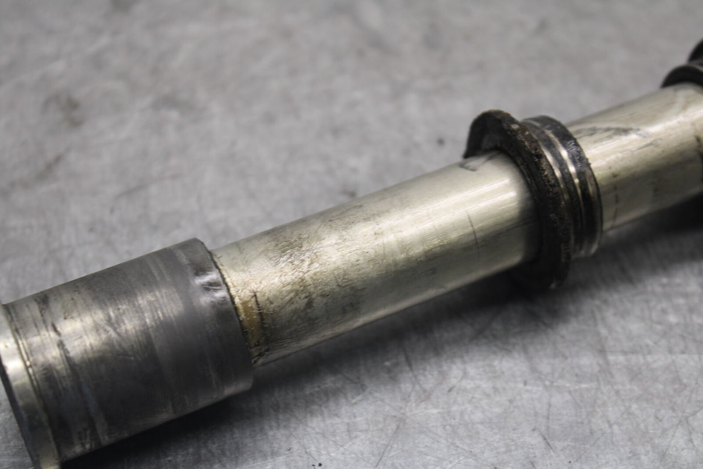 09-12 KAWASAKI NINJA ZX6R FRONT WHEEL RIM AXLE PIVOT BOLT 41068-0034 BB698