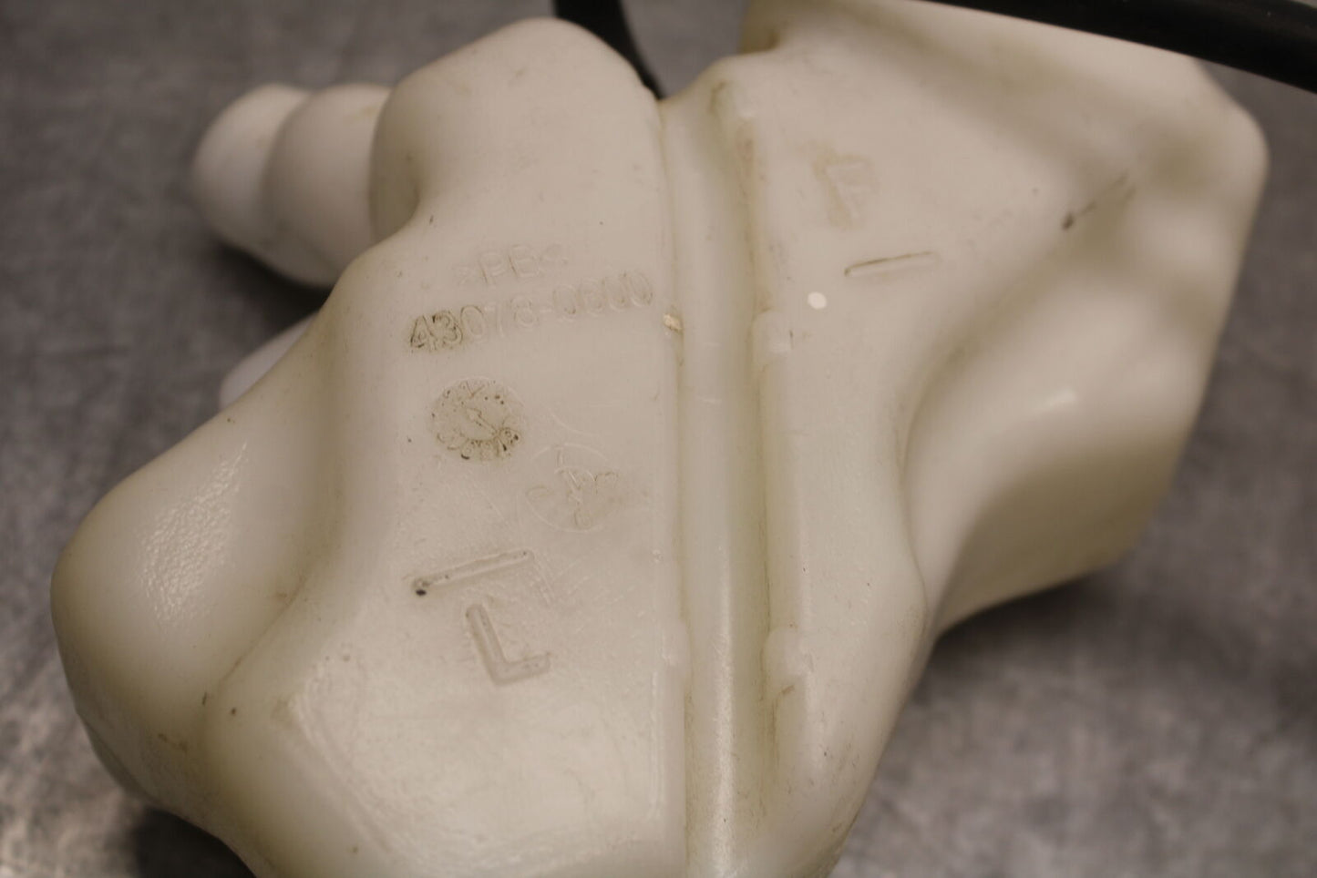 18-22 KAWASAKI NINJA 400 EX400 ABS COOLANT WATER TANK RESERVOIR BOTTLE BB416