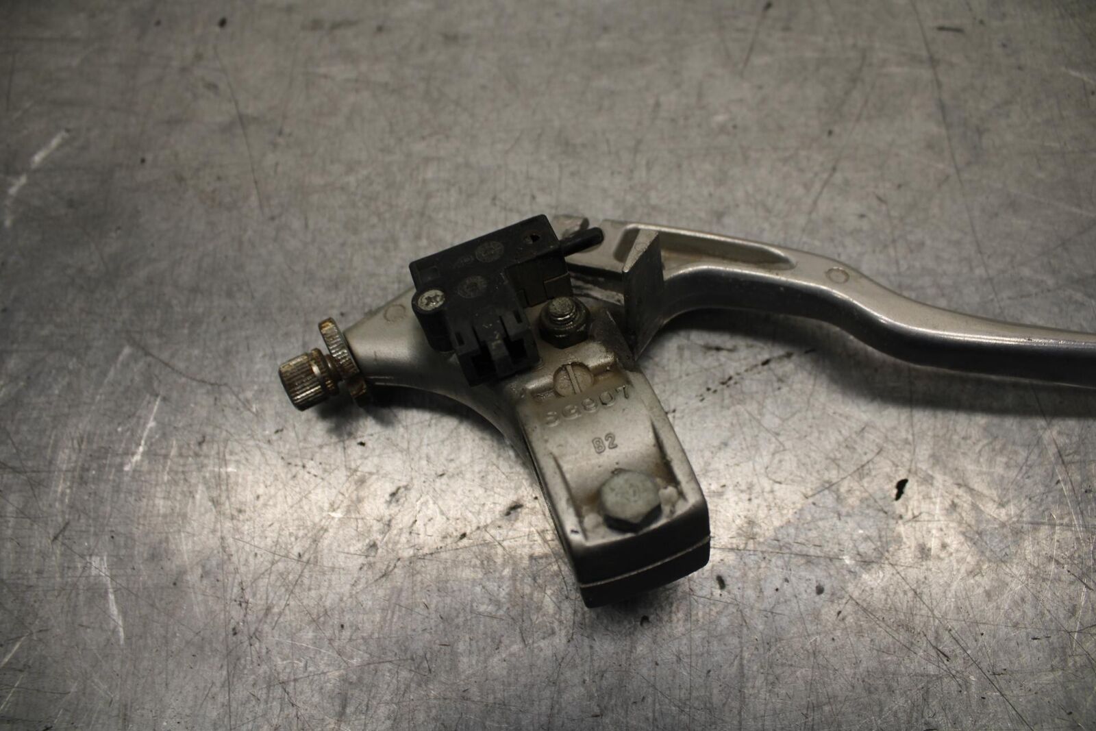 1996 Kawasaki Vulcan 800 VN800B Classic CLUTCH PERCH MOUNT WITH LEVER  BB93