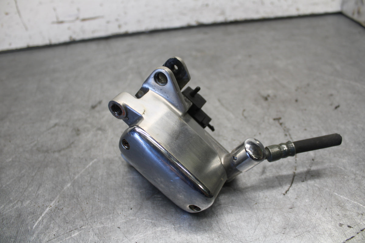 05-06 YAMAHA ROYAL STAR FRONT BRAKE MASTER CYLINDER BB697