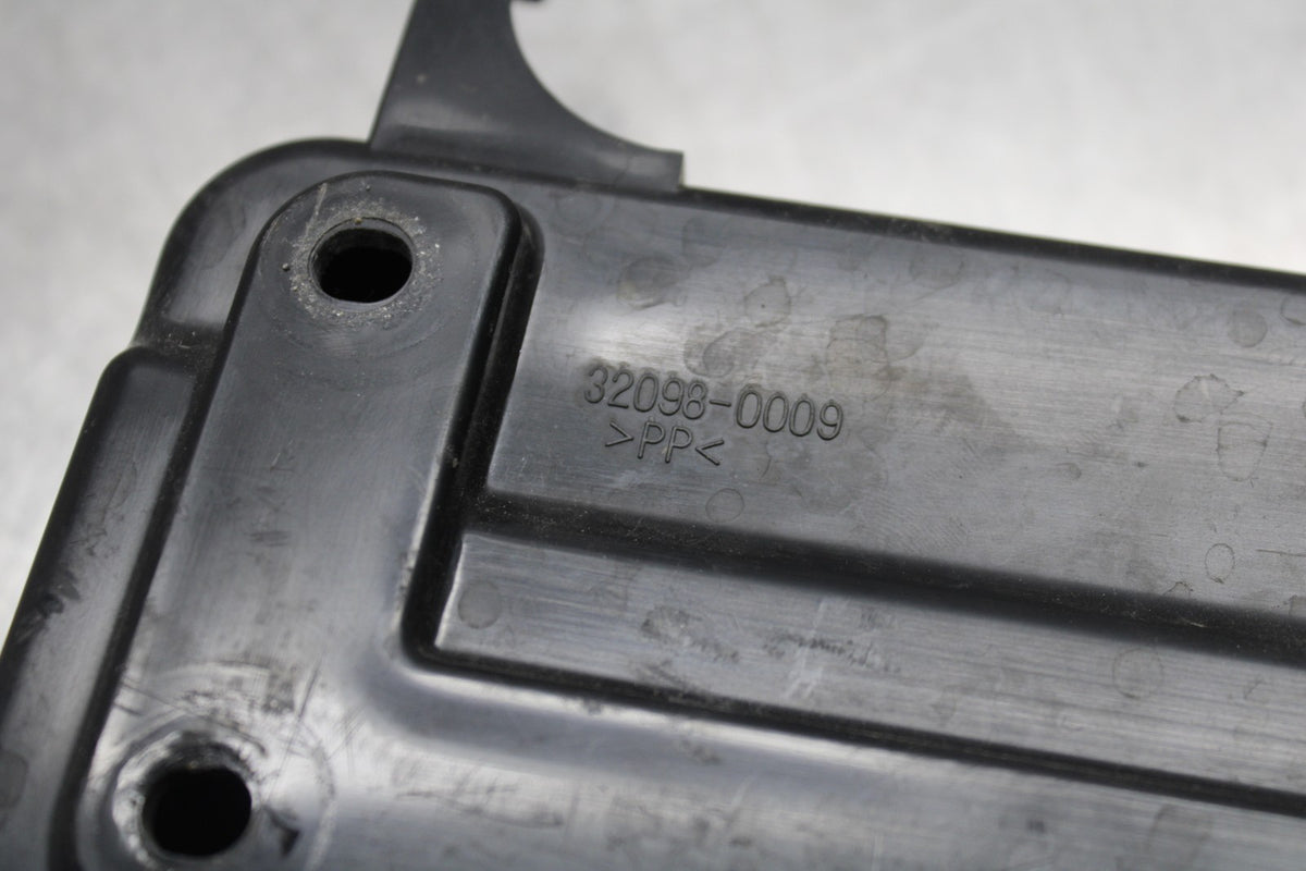 08 KAWASAKI NINJA ZX10R STOCK TOOLS OEM TOOL BOX BB932
