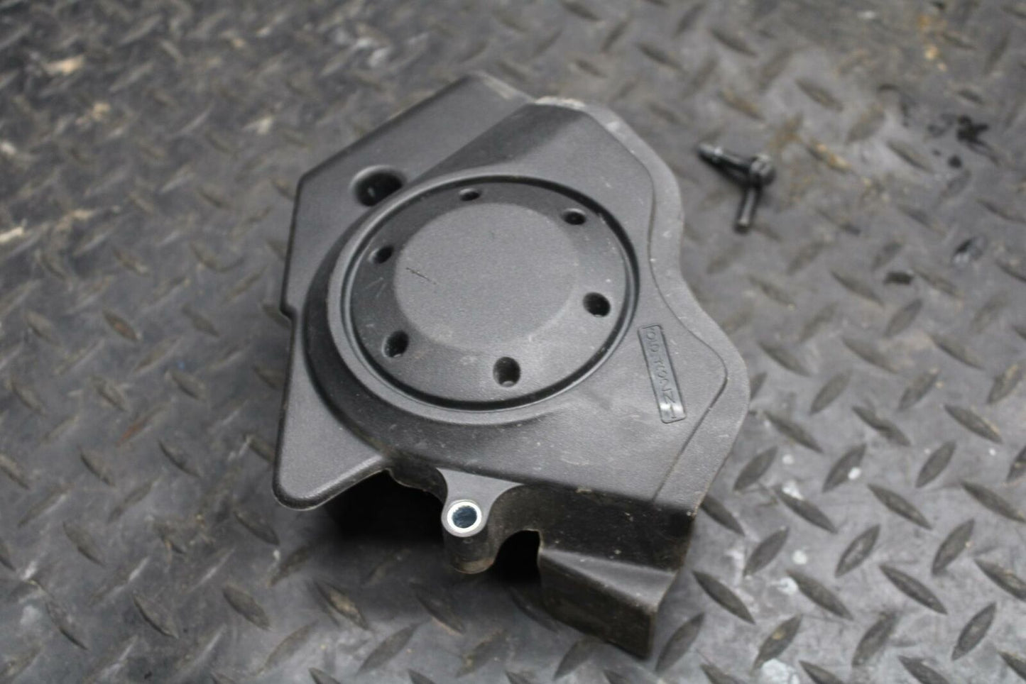 12-17 KAWASAKI NINJA 650 ENGINE SPROCKET COVER BB211