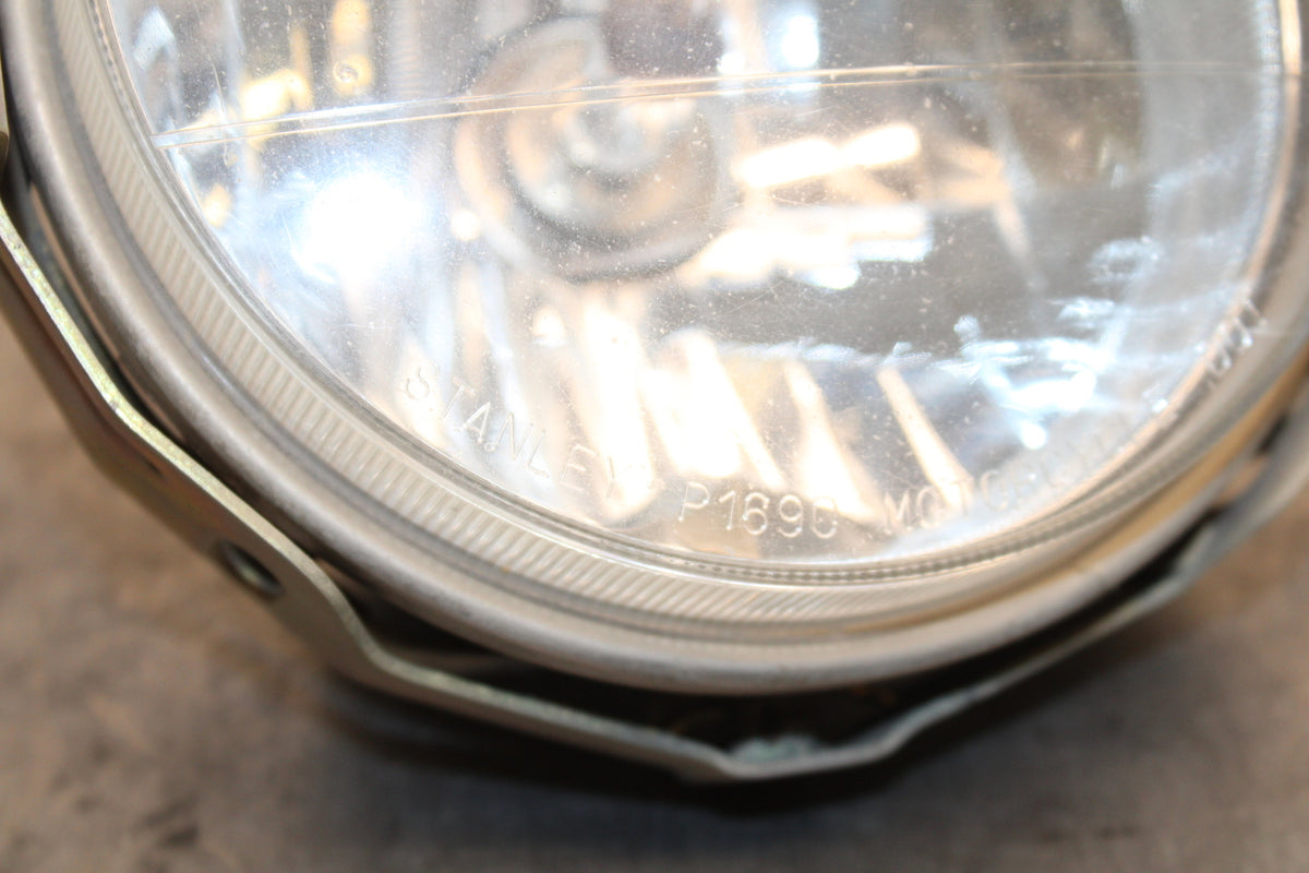 02-04 HONDA VTX1800S SINGLE HEADLIGHT HEAD LAMP LIGHT BB712