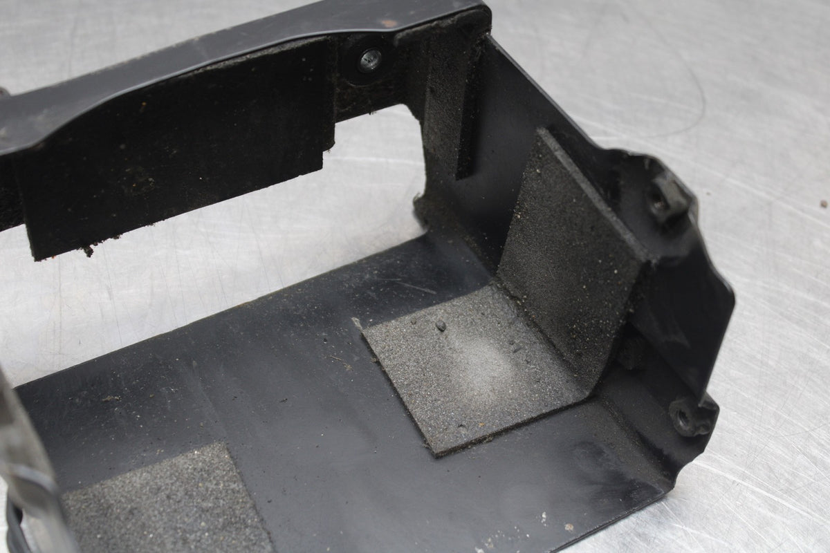 2006 Suzuki Boulevard C90 BATTERY TRAY BOX HOLDER BB849