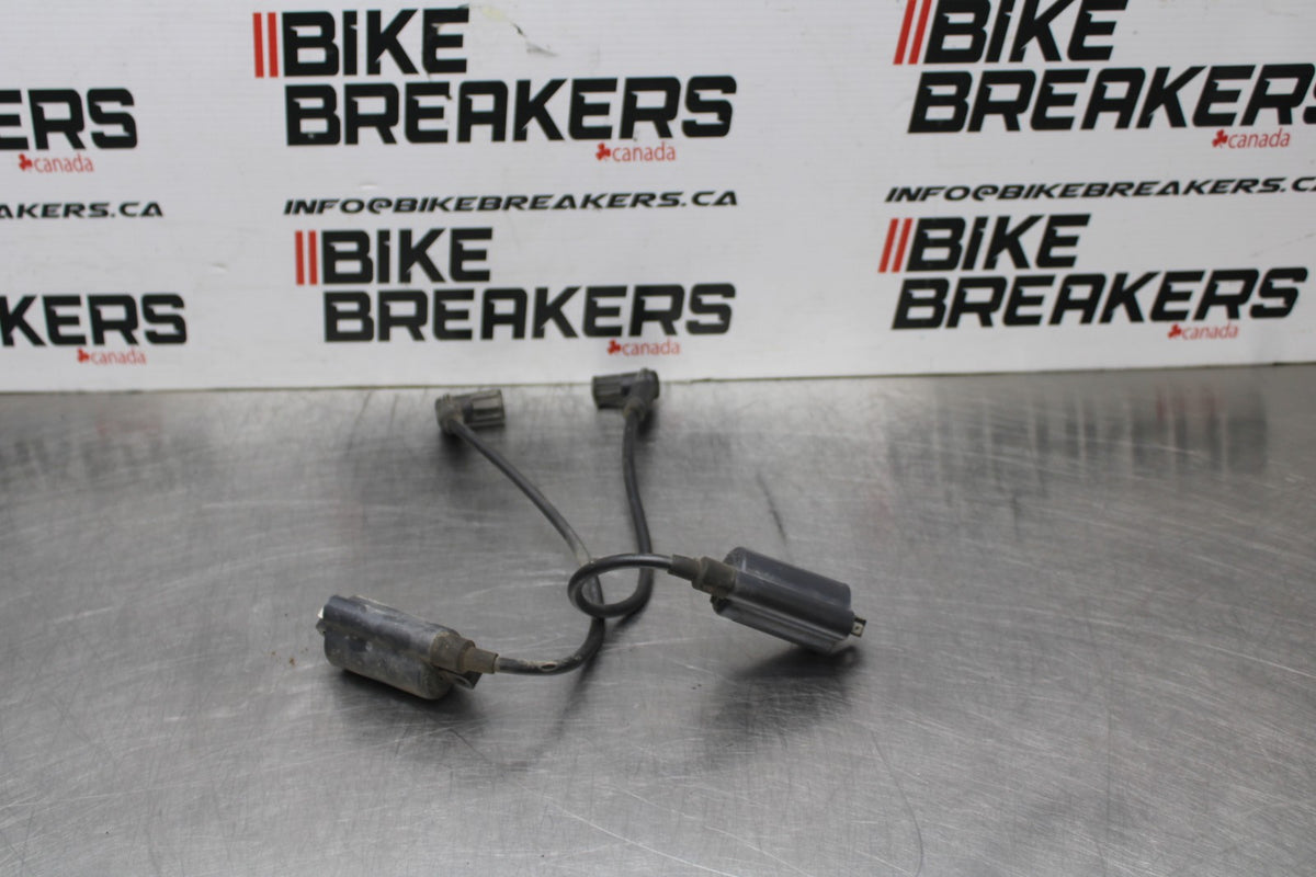 02 DUCATI MONSTER 620 IGNITION COILS COIL SPARK PLUG CAPS BB851