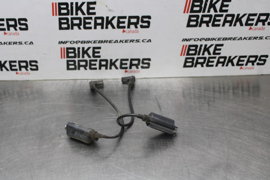 02 DUCATI MONSTER 620 IGNITION COILS COIL SPARK PLUG CAPS BB851