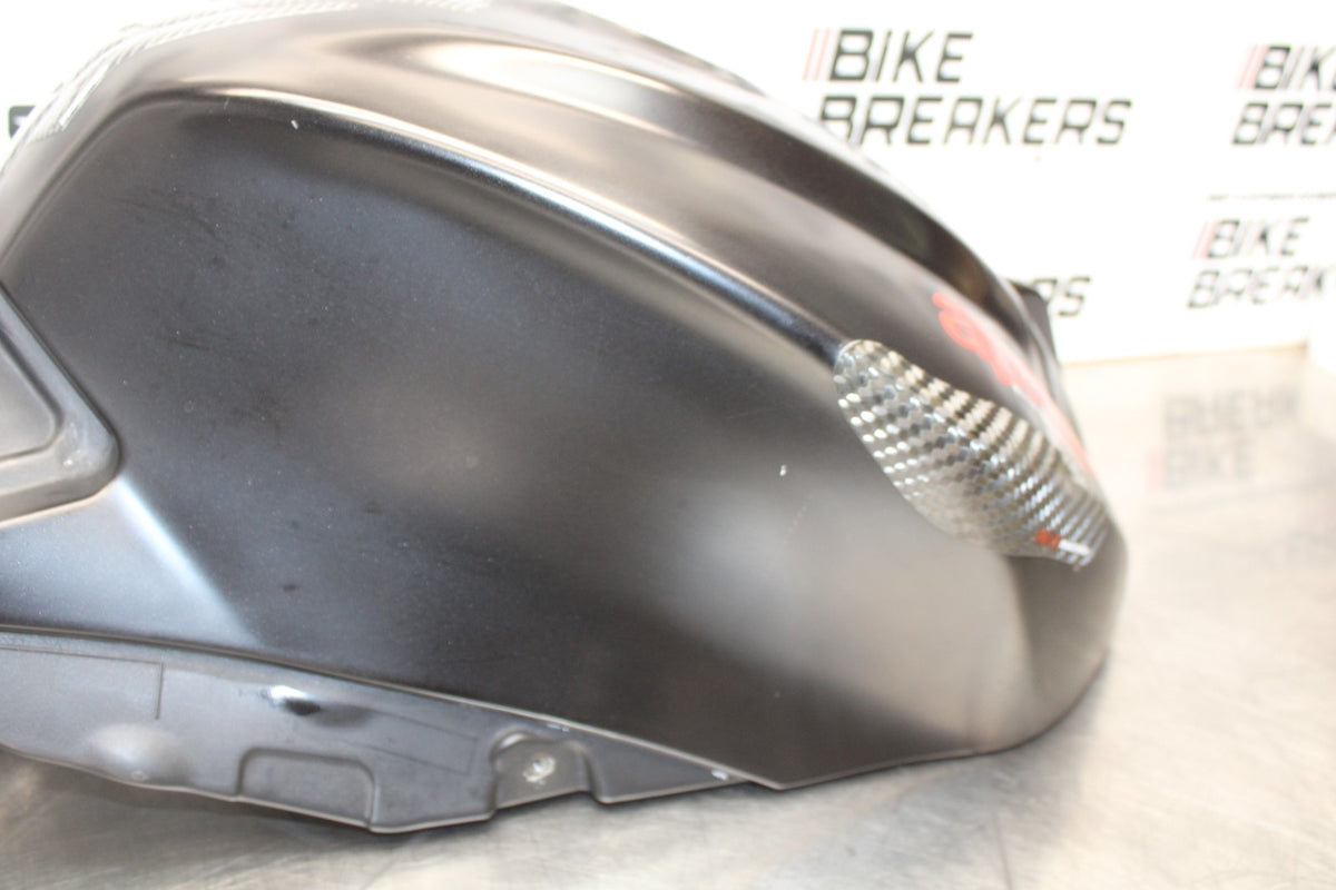 15 APRILIA RSV4 FACTORY APRC ABS GAS TANK FUEL CELL PETROL RESERVOIR BB901