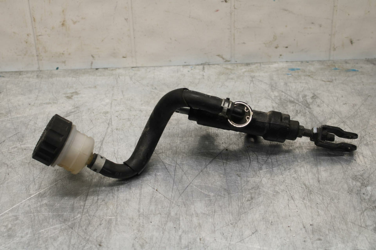 15-21 SUZUKI GSXR600 REAR BACK BRAKE MASTER CYLINDER W RESERVOIR BB418