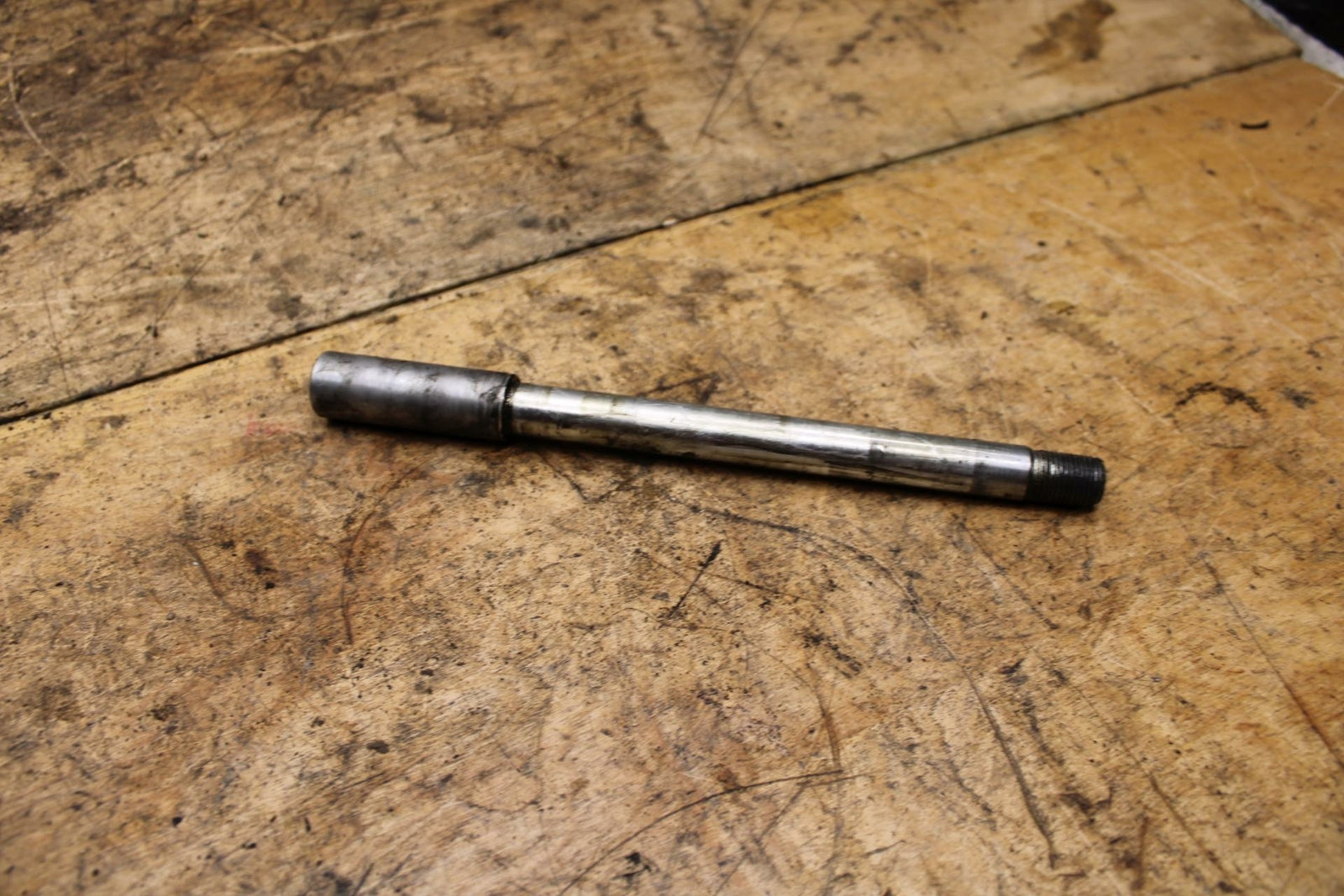 07-11 SUZUKI VSTROM 650 FRONT WHEEL RIM AXLE PIVOT BOLT BB340